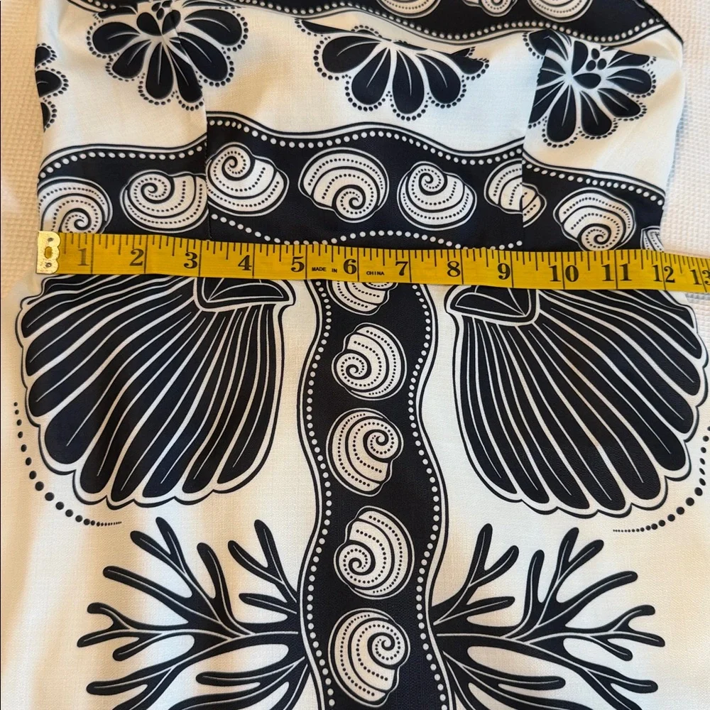 Commense Mini Scalloped Edges Lace Up Sea Shells Size XS NWT - Picture 6 of 15